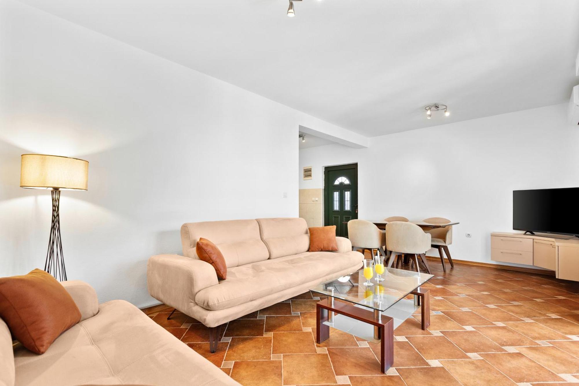 Apartments Doncic Kotor Exterior photo