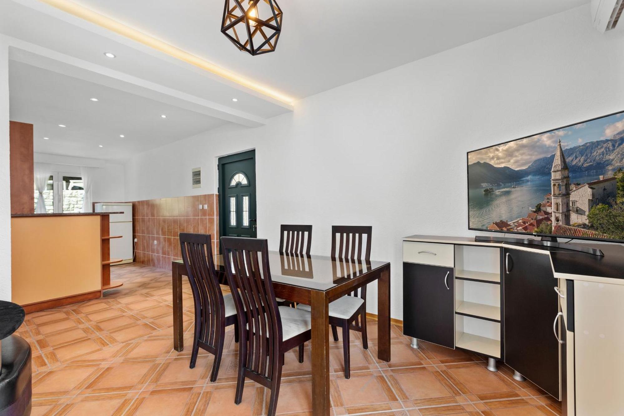 Apartments Doncic Kotor Exterior photo