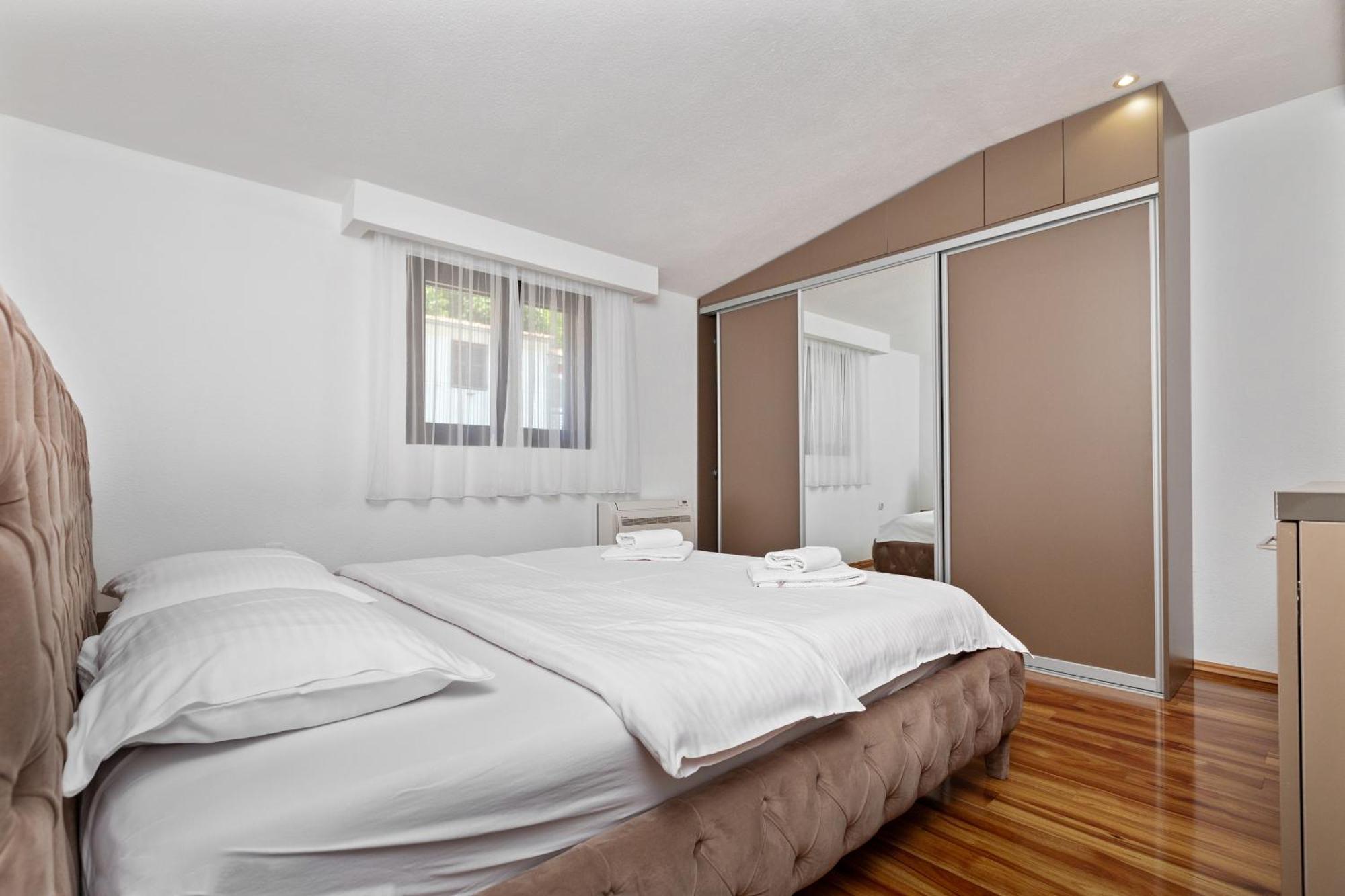 Apartments Doncic Kotor Exterior photo